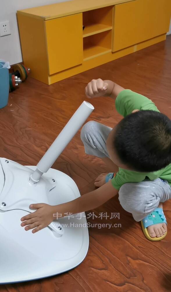 Screenshot_20210905_222057_com.huawei.himovie_edit_215260372476526.jpg