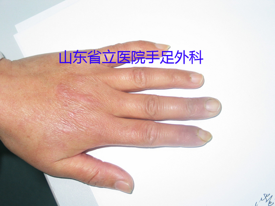100_0094副本.jpg