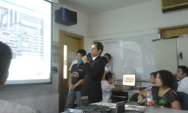 2012-07-26 09.08.49.jpg