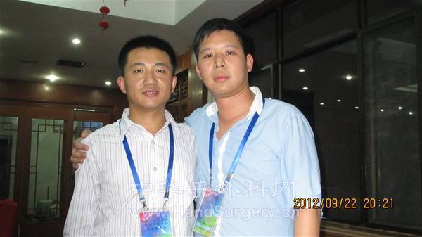 psbCA6U635B.jpg