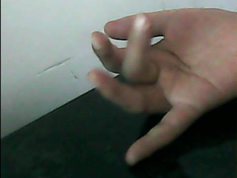 中指