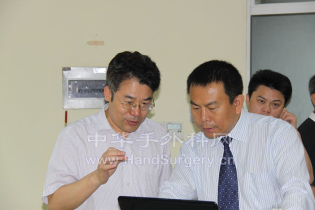 王教授丁教授.jpg